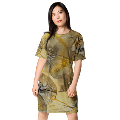 Above Below design by Kirsten Blackburn on casual t-shirt dress