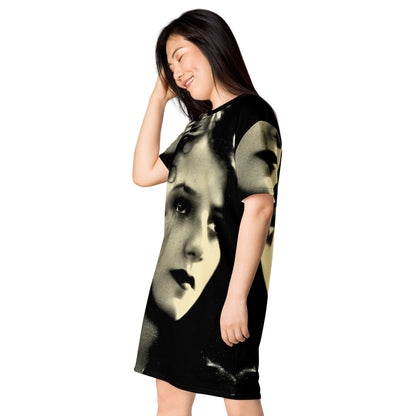 Lipstick Noir design by Kirsten Blackburn on casual t-shirt dress